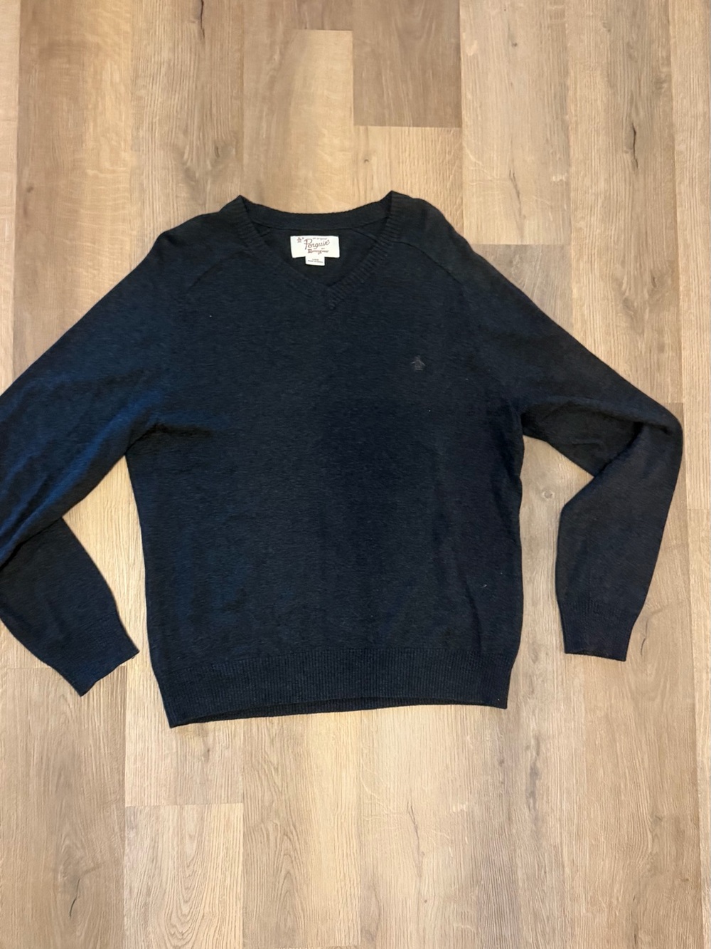 Original Penguin by Munsingwear Merino Wool V-Neck Sweater Men’s Large Black